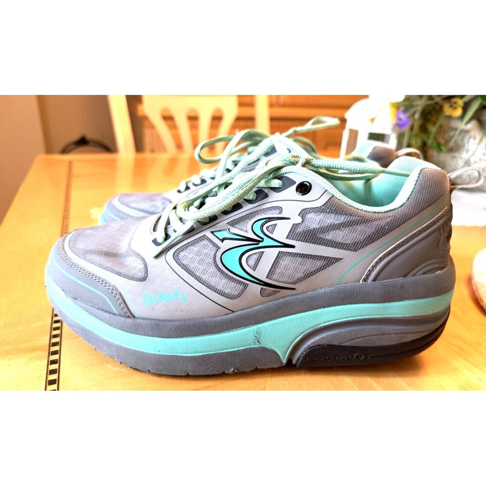 Gravity Defyer GDefy Ion VersoShock Sneakers Womens Size 9 US Gray Teal Shoes